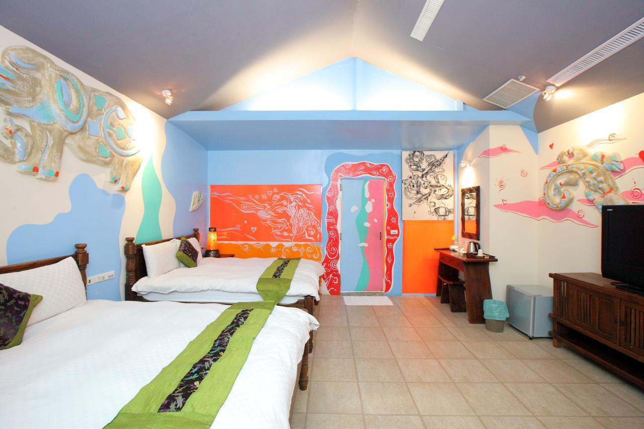 Kenting South Island Guesthouse Longshui ภายนอก รูปภาพ