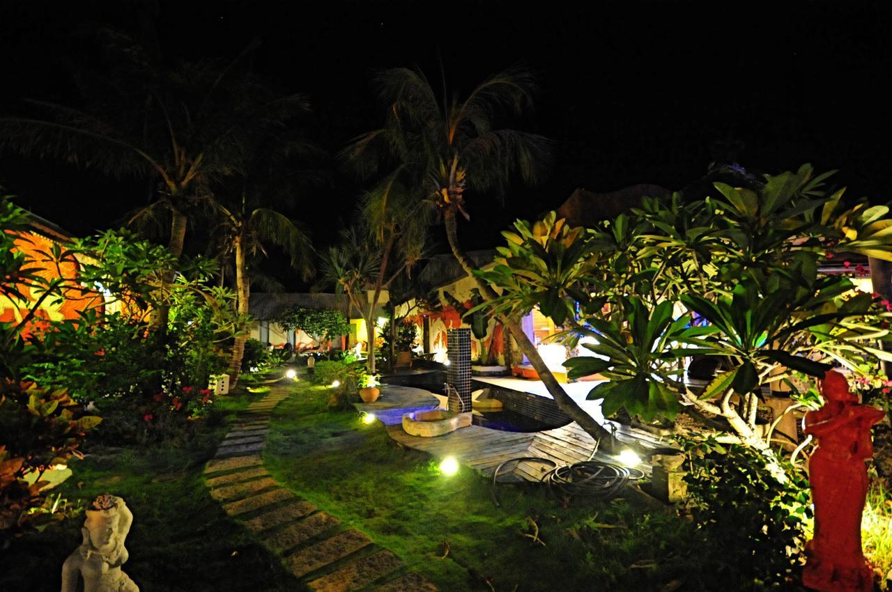 Kenting South Island Guesthouse Longshui ภายนอก รูปภาพ